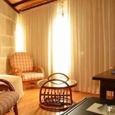 Casa Antiga Do Monte