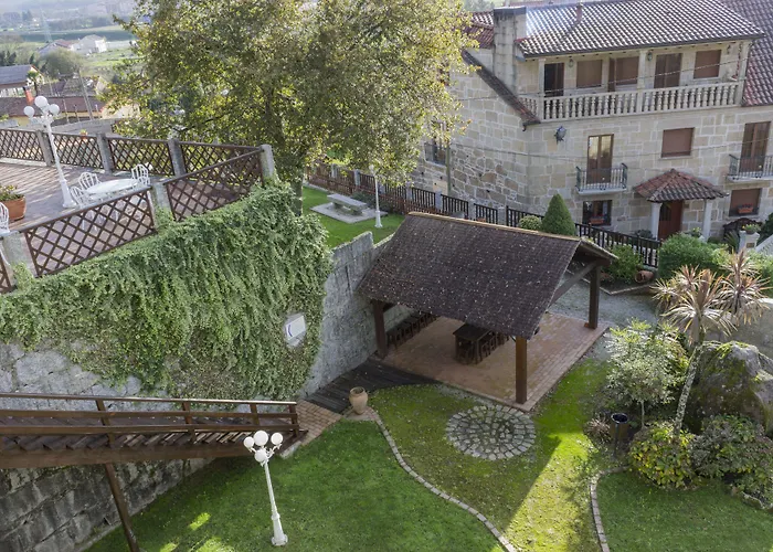 Casa Antiga Do Monte منزل ريفي *