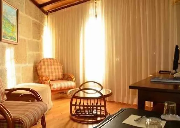 Casa Antiga Do Monte