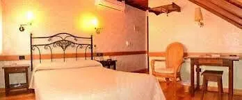 منزل ريفي Casa Antiga Do Monte